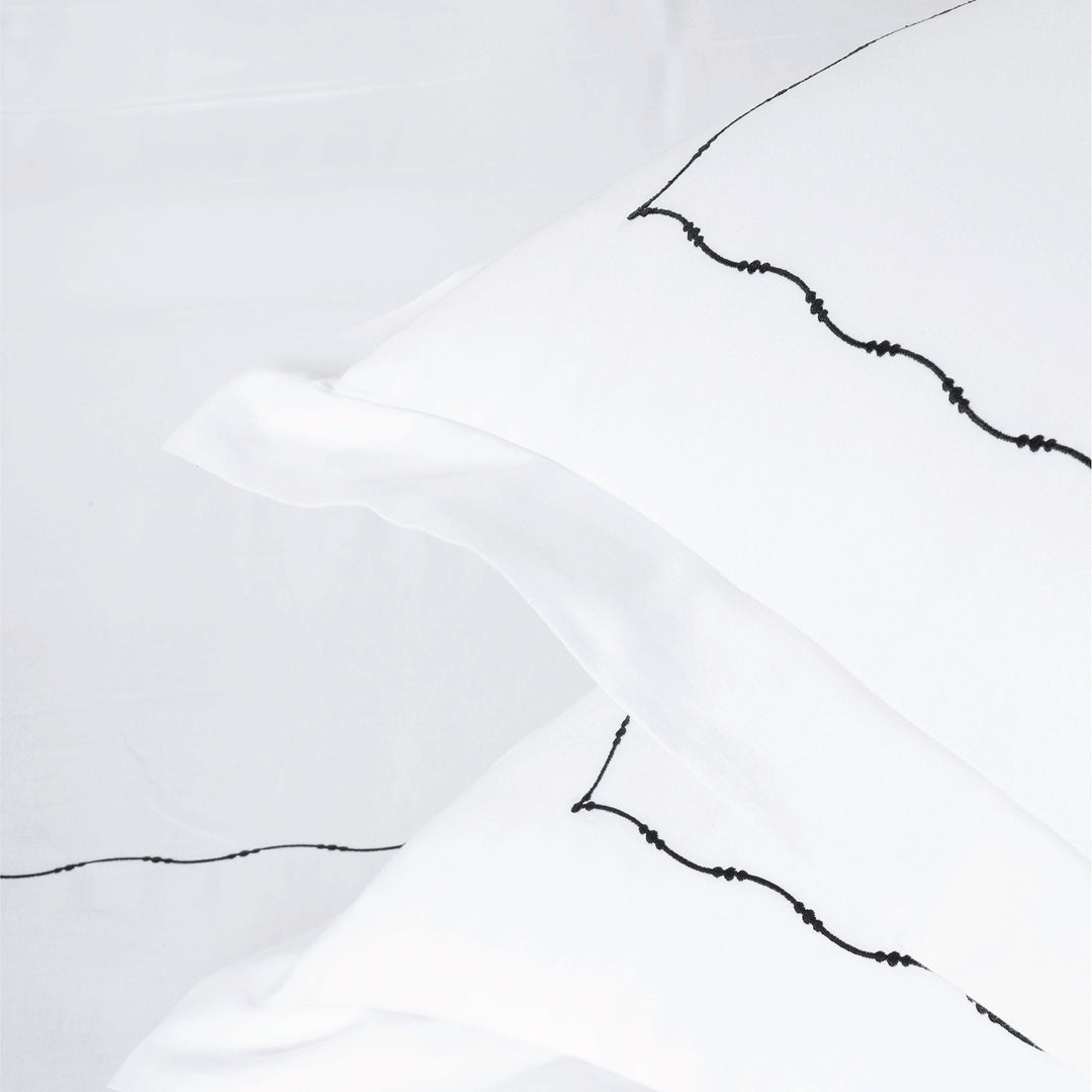 Royal Knot Bedsheet Set