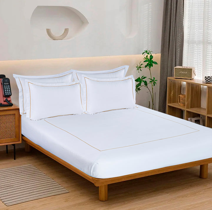 URBAN COUTURE - 300 TC  LINEN SET WITH LINE EMBROIDERY