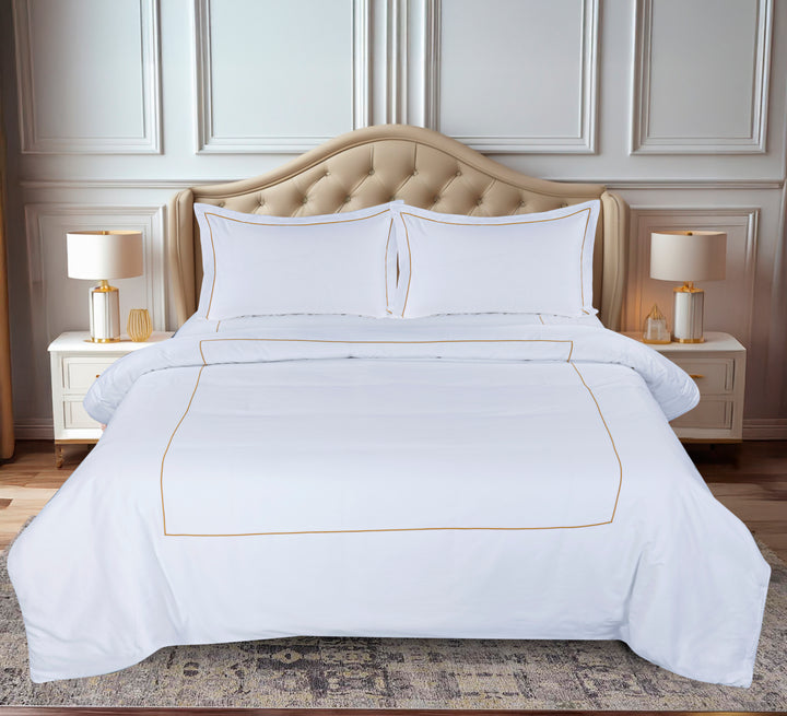 URBAN COUTURE - 300 TC  LINEN SET WITH LINE EMBROIDERY