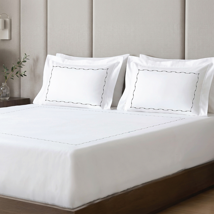 Royal Knot Super King Bedsheet Set