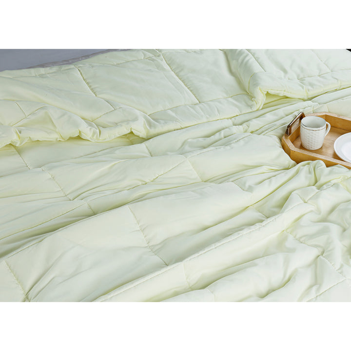 COOL FINISH PREMIUM WINTER SHIELD ACUTE WINTER DUVET - 500 GSM