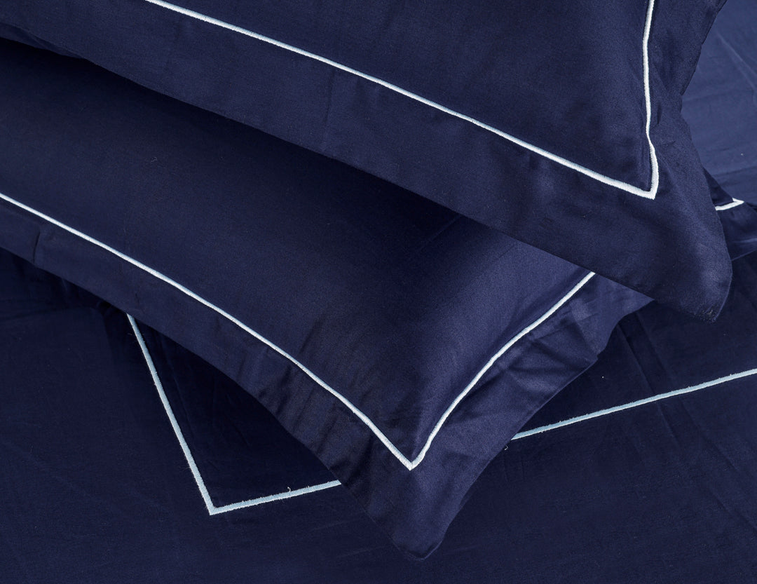 URBAN COUTURE - 300 TC   BED SHEET SET WITH LINE EMBROIDERY