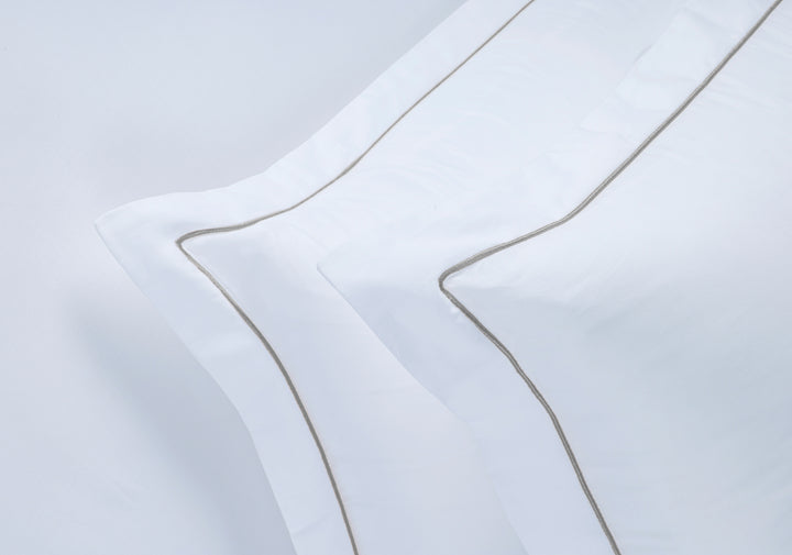 URBAN COUTURE - 300 TC   BED SHEET SET WITH LINE EMBROIDERY