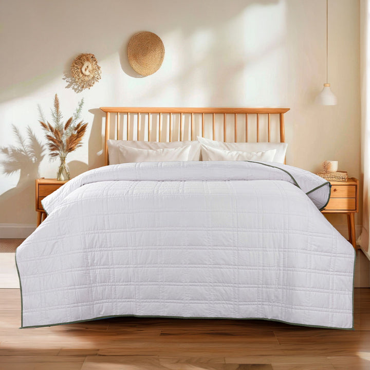 BAMBOO LUXURY Pure Bamboo Comforter 200 GSM