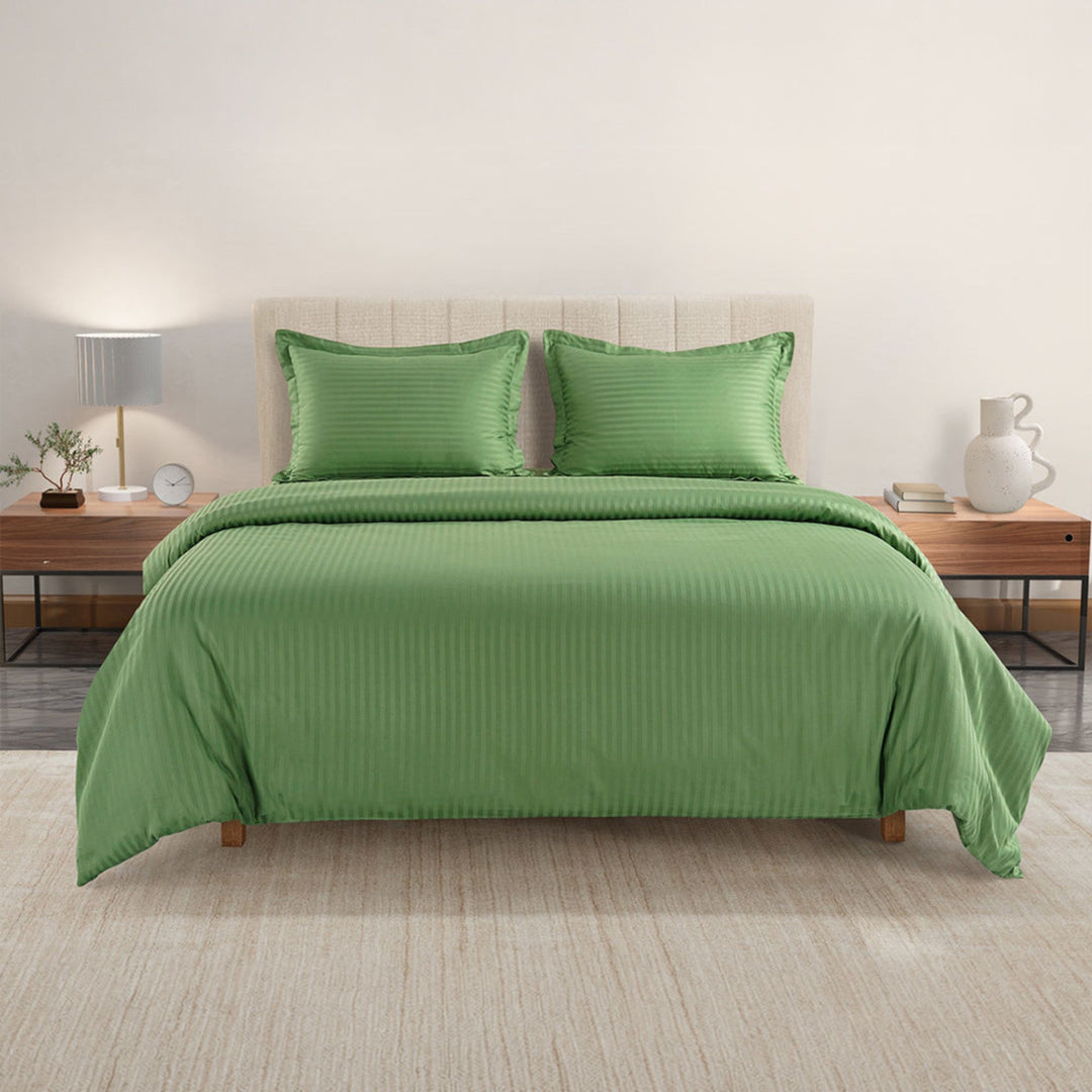 HIGH LIVING - 300TC 1CM SATIN STRIPE / PLAIN DUVET COVERS