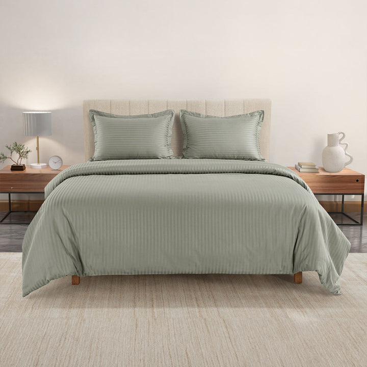 HIGH LIVING - 300TC 1CM SATIN STRIPE / PLAIN DUVET COVERS