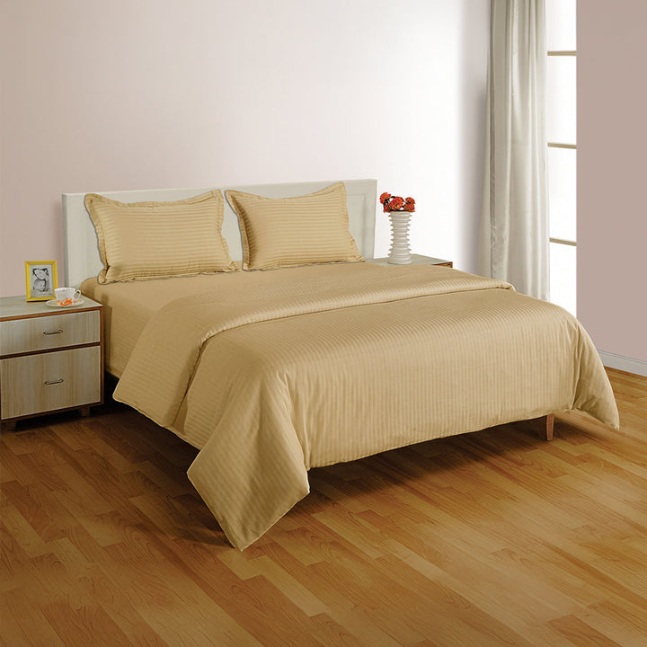 PLEASURE 210TC 1CM SATIN STRIPE / PLAIN DUVET COVERS