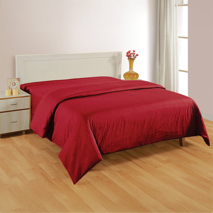 PLEASURE 210TC 1CM SATIN STRIPE / PLAIN DUVET COVERS