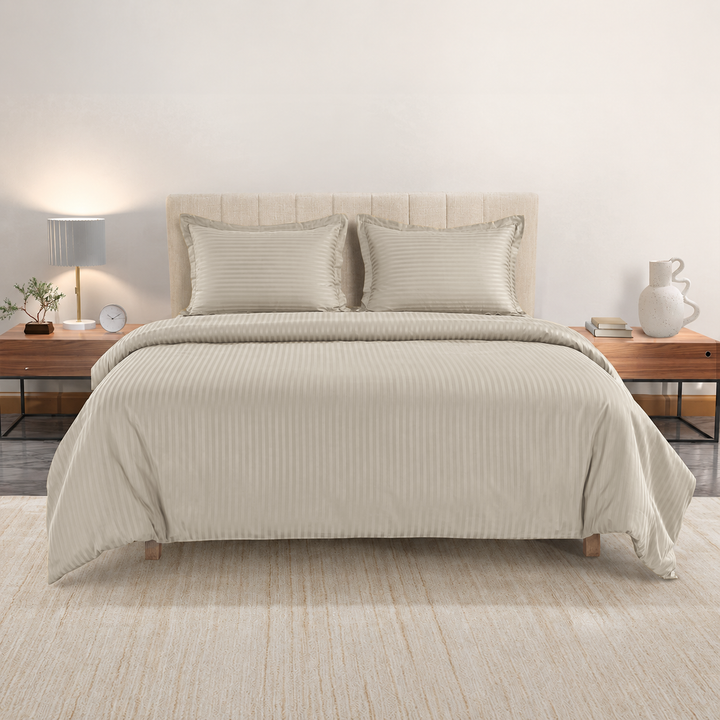 High Living - 300TC 1cm Satin Stripe Duvet Covers