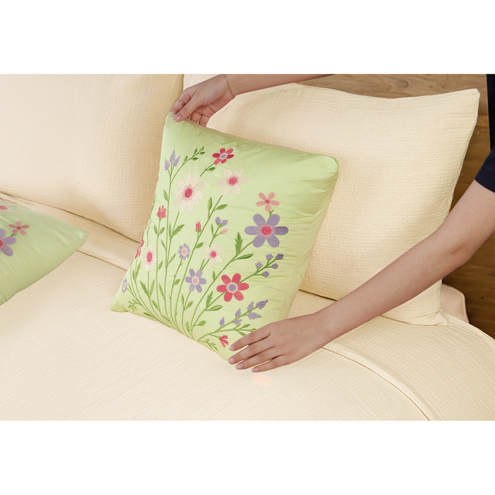 Bloom Elan Mulmul Bed Spread with Embroidered Cushion Covers